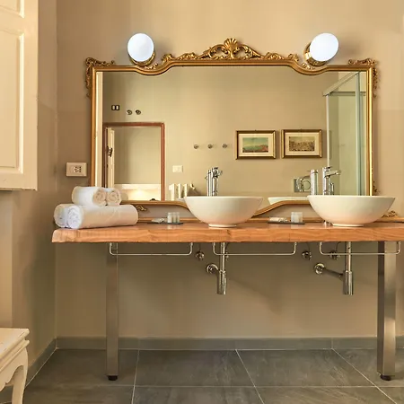 게스트하우스 Residenza San Lorenzo 3*